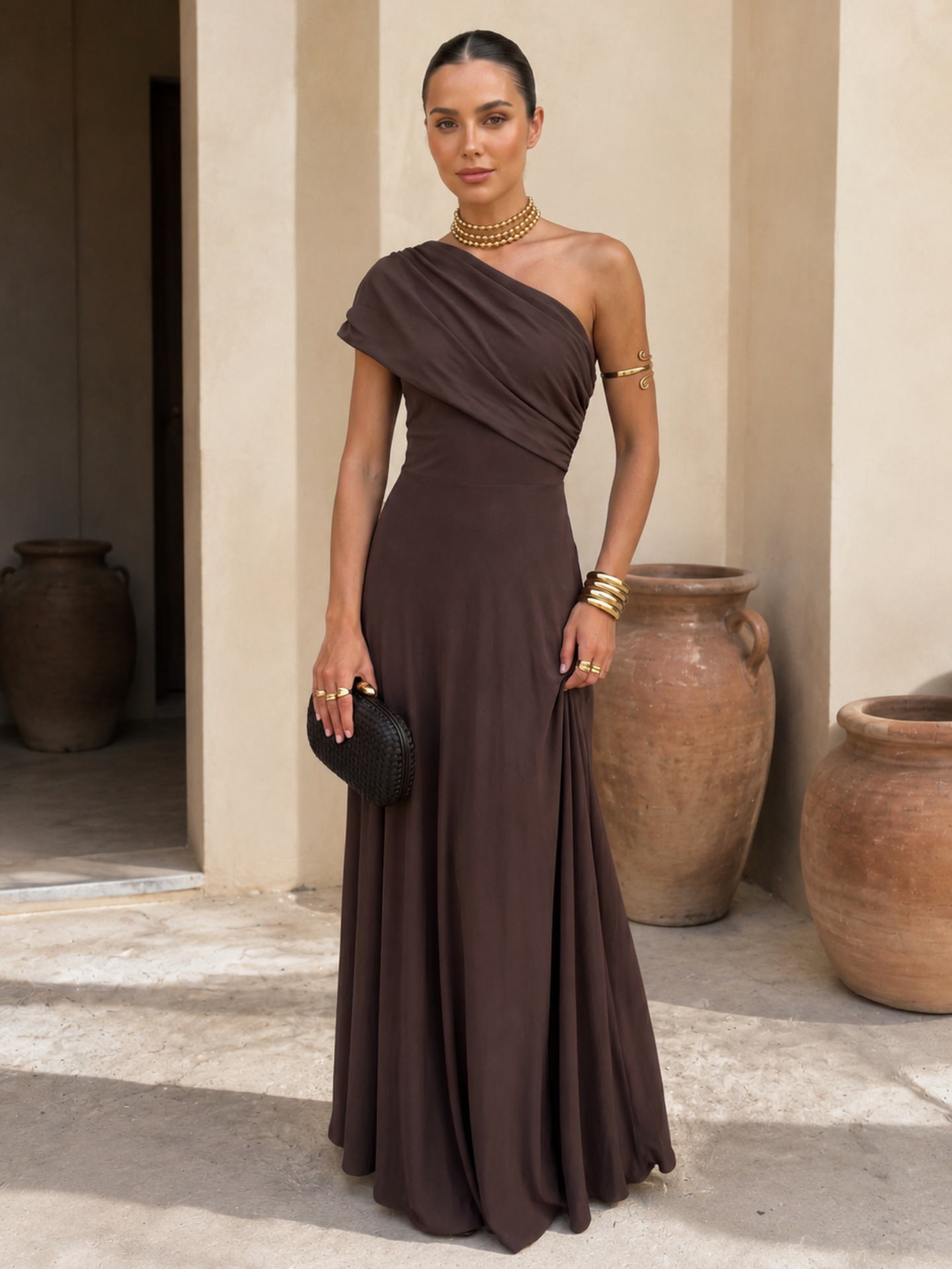 Vestido Toledo en elegante tono marrón