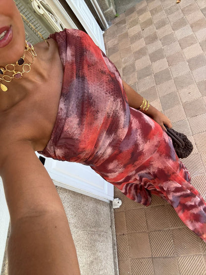 Vestido Largo Hombro Descubierto con Estampado Acuarela