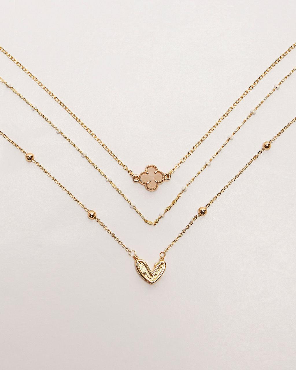 Collar en capas con encanto de luz estelar