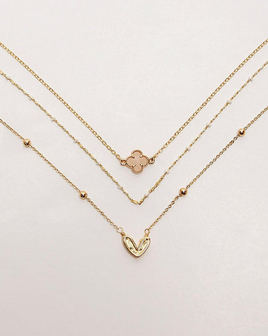Collar en capas con encanto de luz estelar