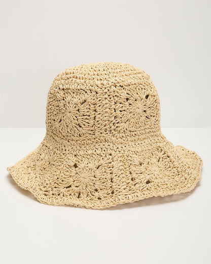 Sombrero de cubo de crochet para fuera de la ciudad