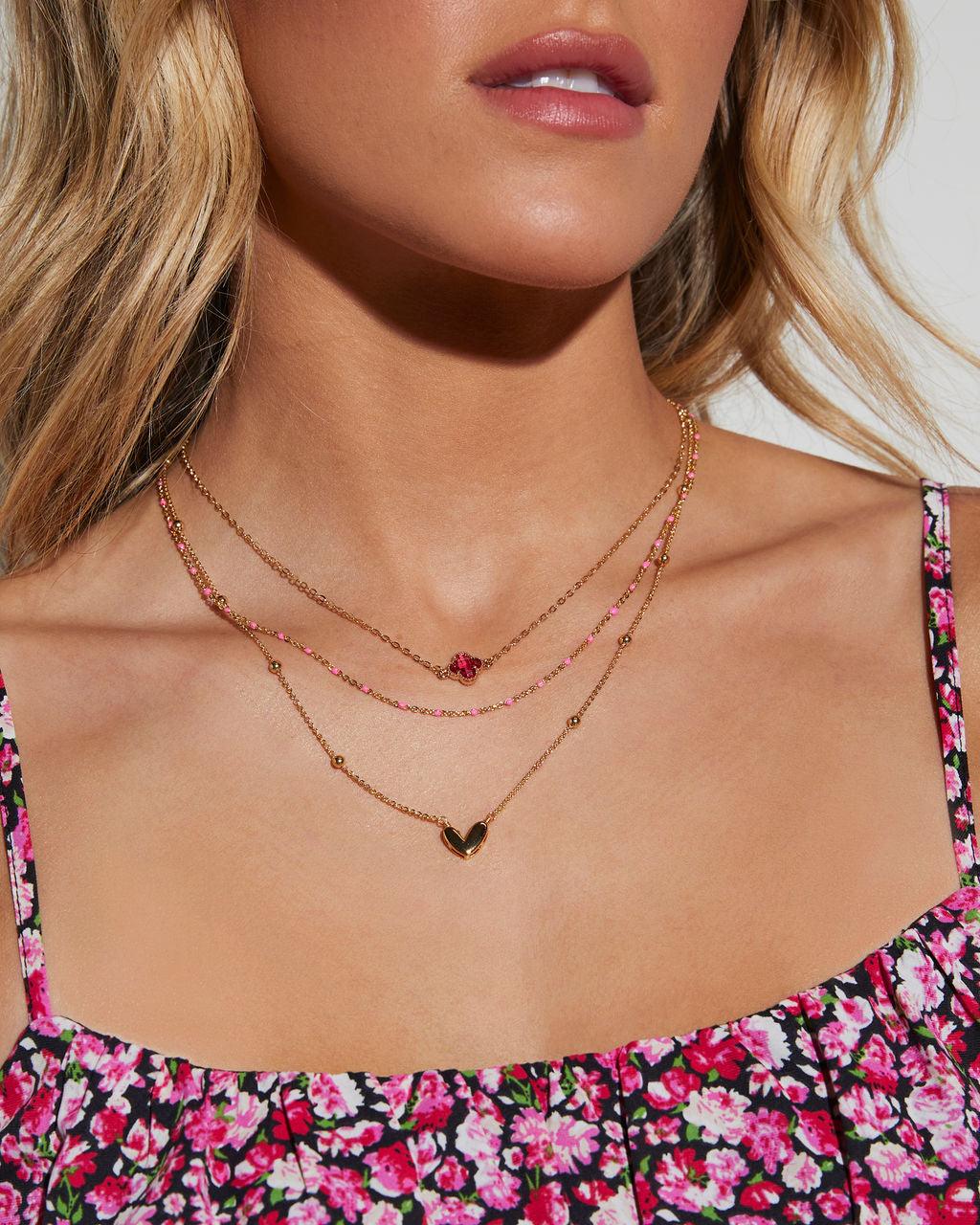Collar en capas con encanto de luz estelar