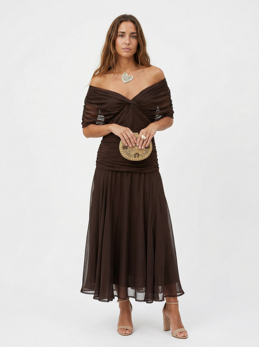 Velora | Vestido largo con cuello en V