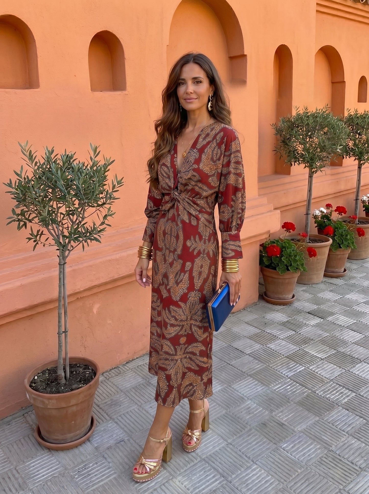 Vestido midi estampado elegante y versátil