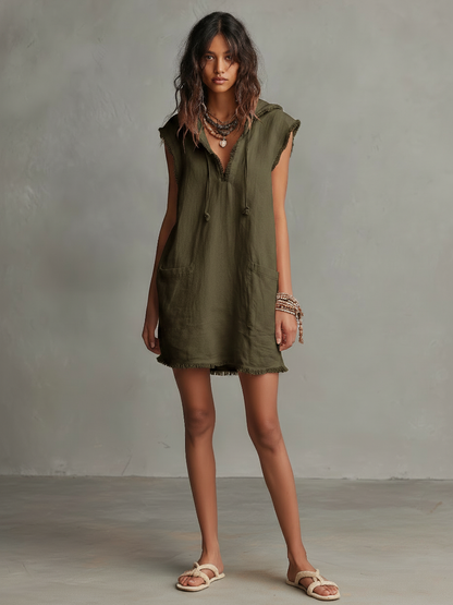 Vestido corto con capucha de mezcla de lino