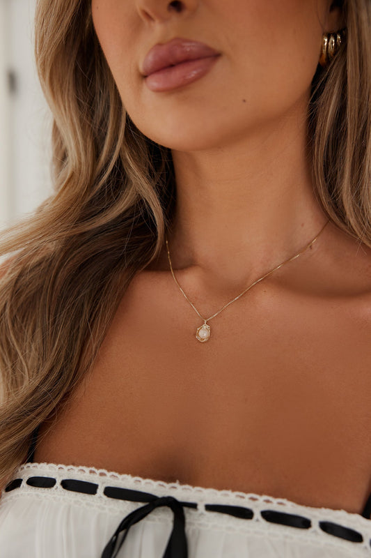 Besties Chapado En Oro De 14k Con Collar De Perlas En Oro