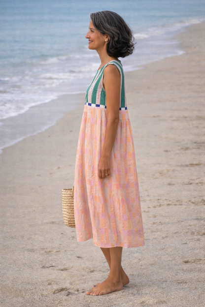 Lilia | Vestido midi de rayas en tonos pastel