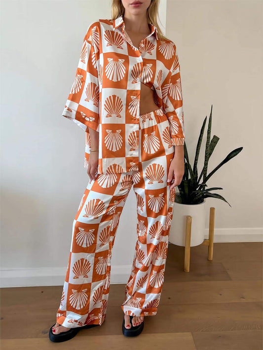 Conjunto de pantalones de pierna ancha con estampado de concha de satén especial