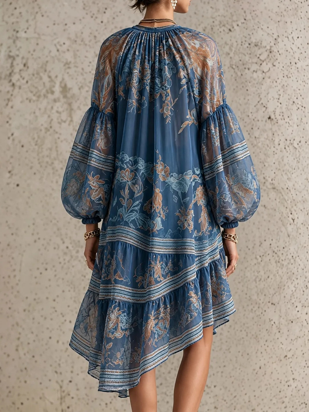 Vestido mini vintage estampado con bajo asimétrico