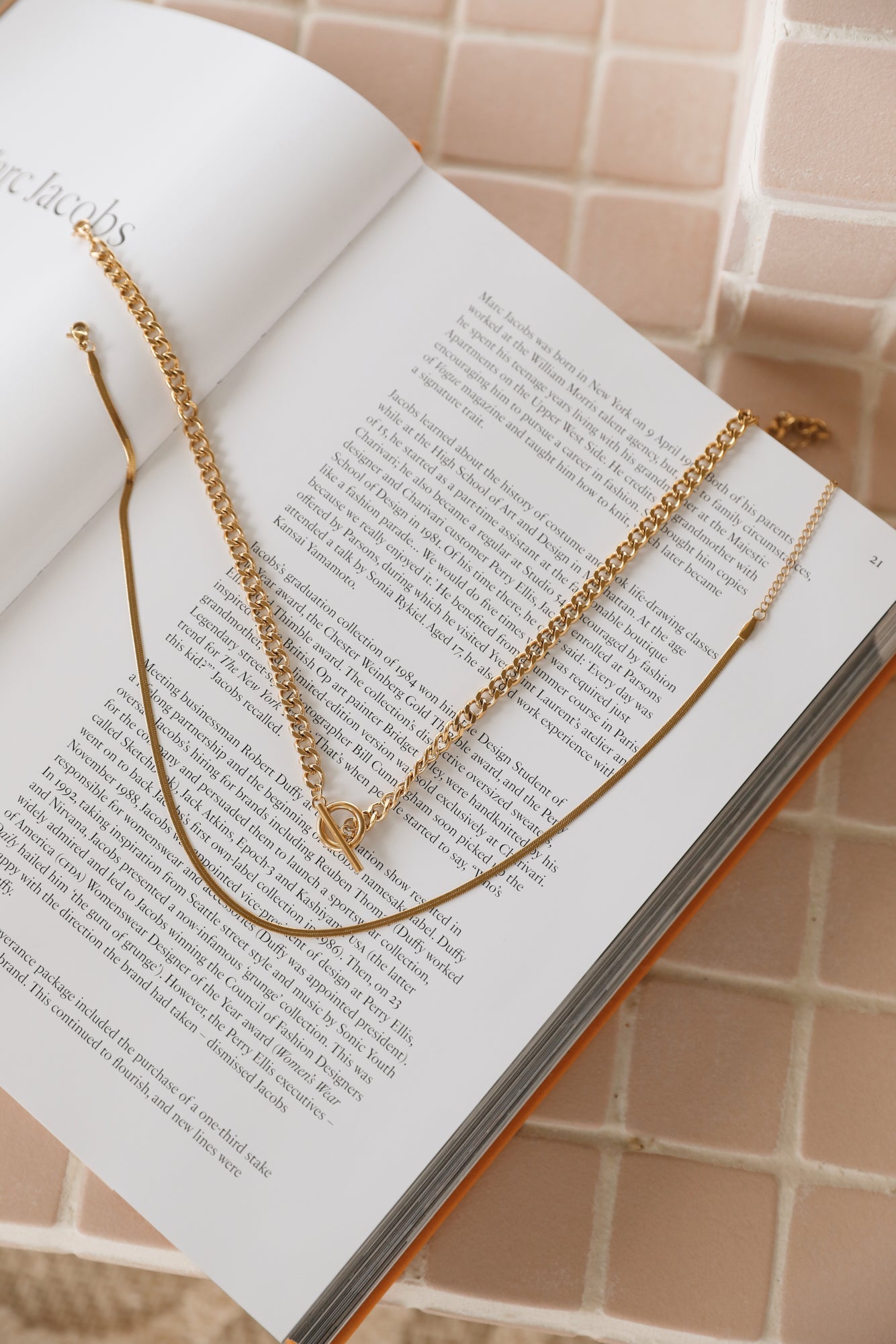 Collar Coldest Brew chapado en oro de 18 quilates