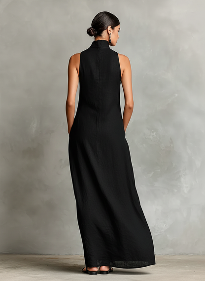 Vestido maxi de cuello alto con bolsillo