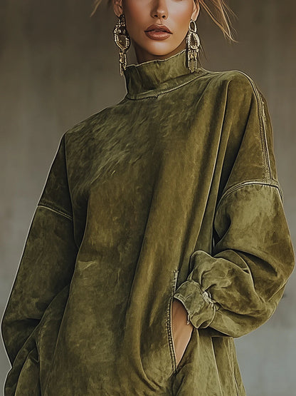 Vestido de cuello alto de ante sintético con dobladillo de flecos