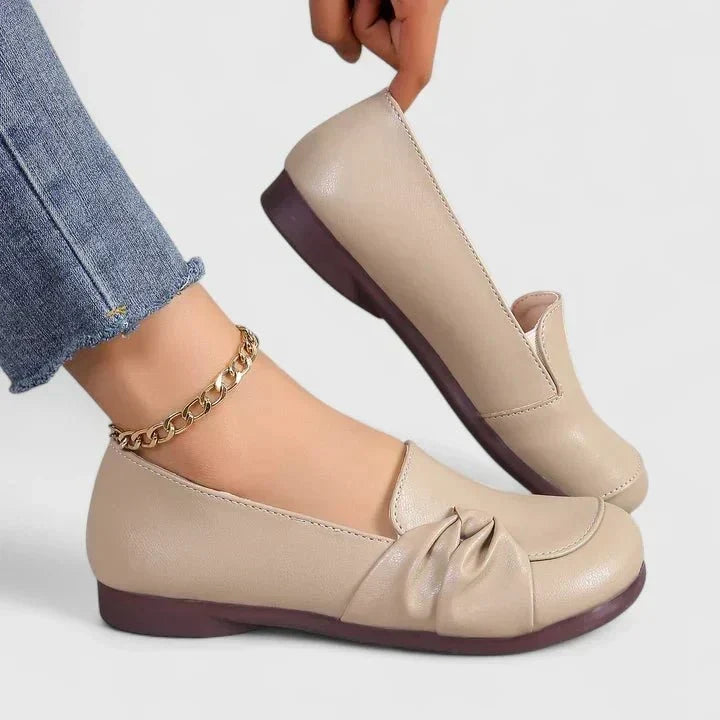 Pilar | Mocasín beige de confort