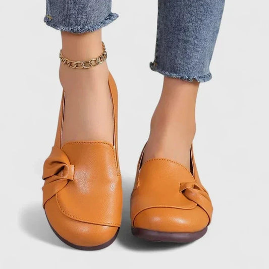 Pilar | Mocasín beige de confort
