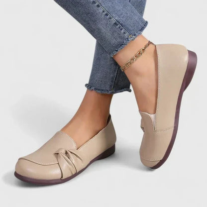 Pilar | Mocasín beige de confort