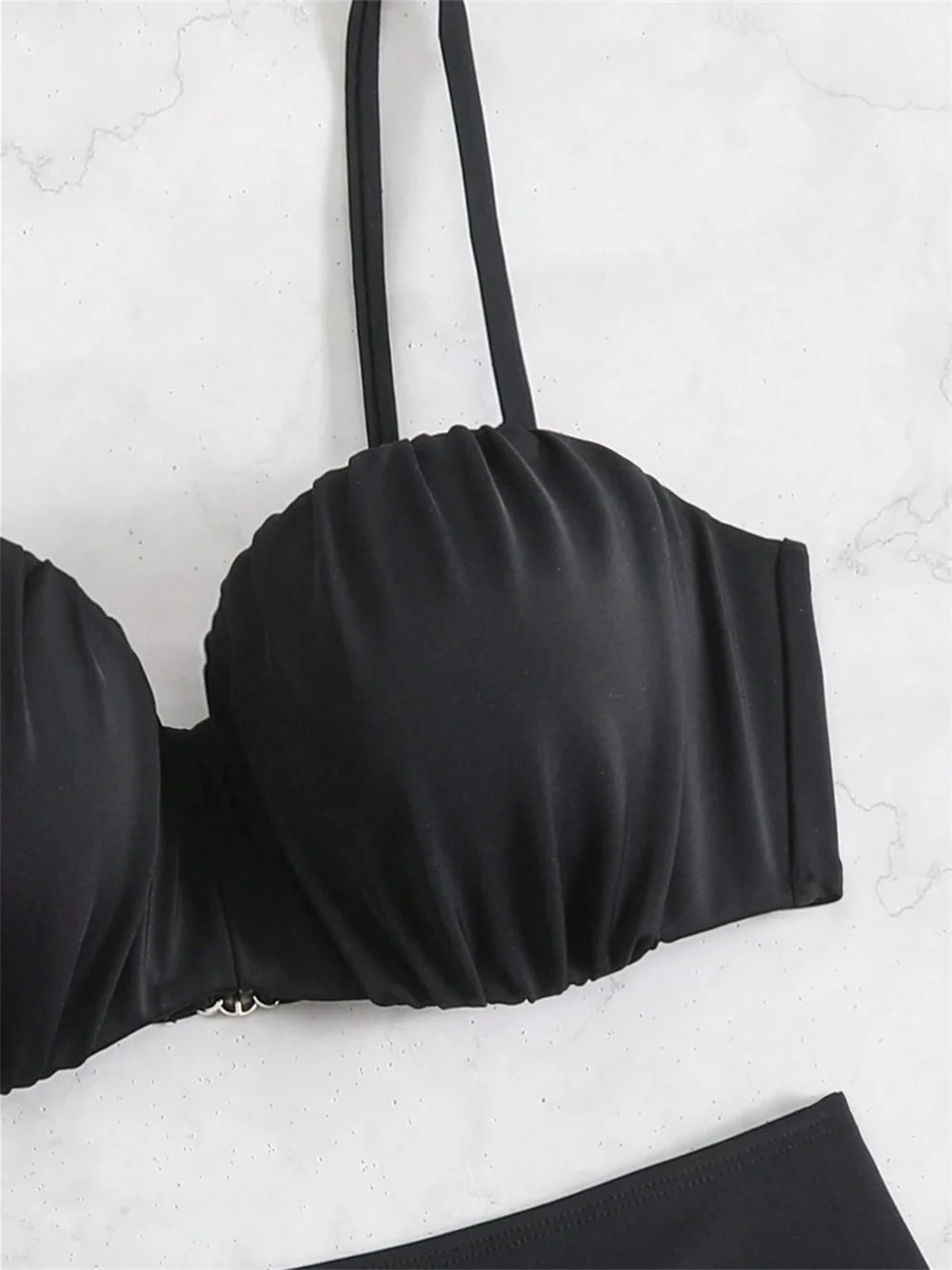 Bikini Negro Push-Up de Cintura Alta para Mujer | Con Aro, Copas Acolchadas y Diseño Fruncido