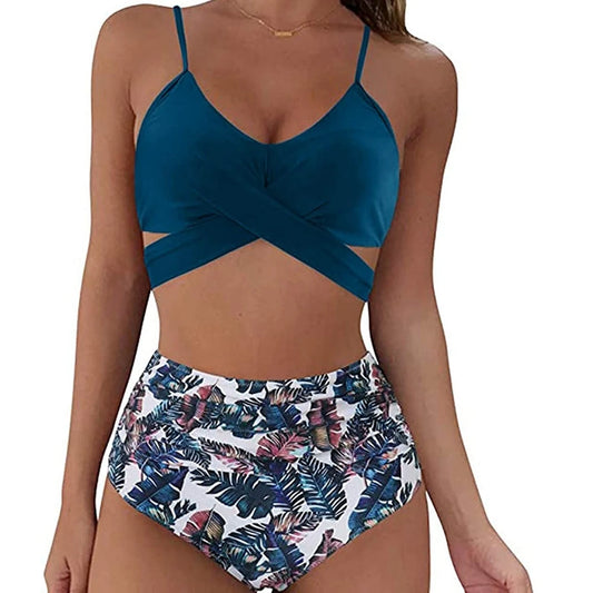 Bikini de Cintura Alta con Diseño Floral y Detalle Fruncido