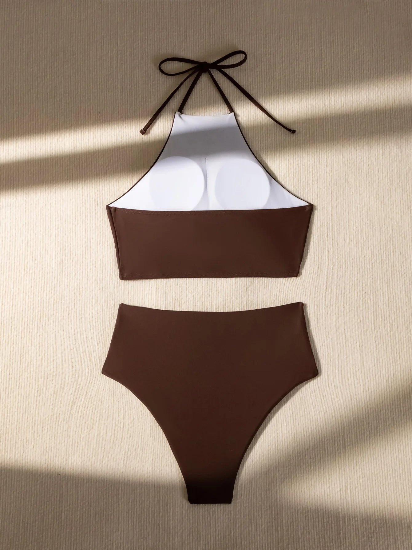 Bikini con Cuello Halter y Pliegues 2026