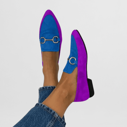 Francisca | Mocasín verde con hebilla metálica
