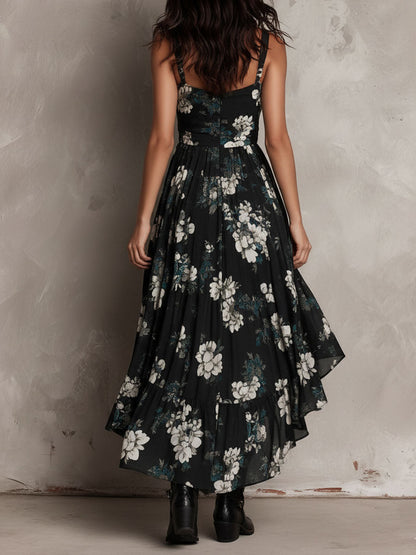 Vestido largo negro bohemio con estampado floral y tirantes irregulares sin hombros