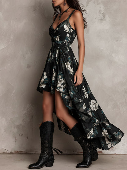 Vestido largo negro bohemio con estampado floral y tirantes irregulares sin hombros