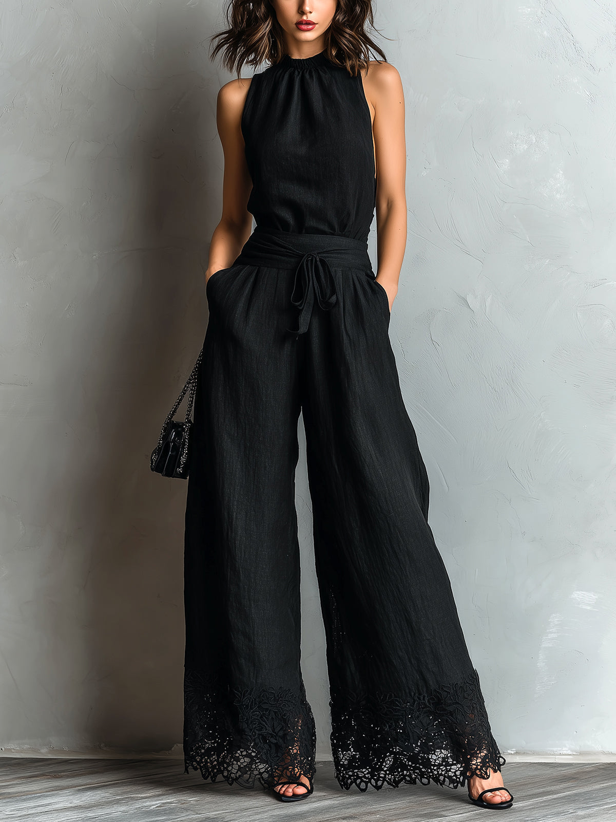 Conjunto de chaleco negro de lino algodón sintético con cuello halter y pantalones de pierna ancha con lazo y encaje
