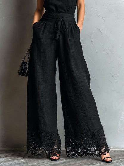 Conjunto de chaleco negro de lino algodón sintético con cuello halter y pantalones de pierna ancha con lazo y encaje