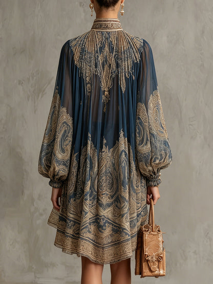 Vestido mini de gasa irregular con cuello alto y estampado barroco azul marino