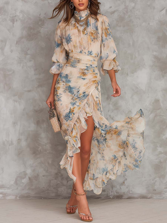 Vestido maxi de gasa irregular con cuello alto beige y estampado floral de pintura al óleo
