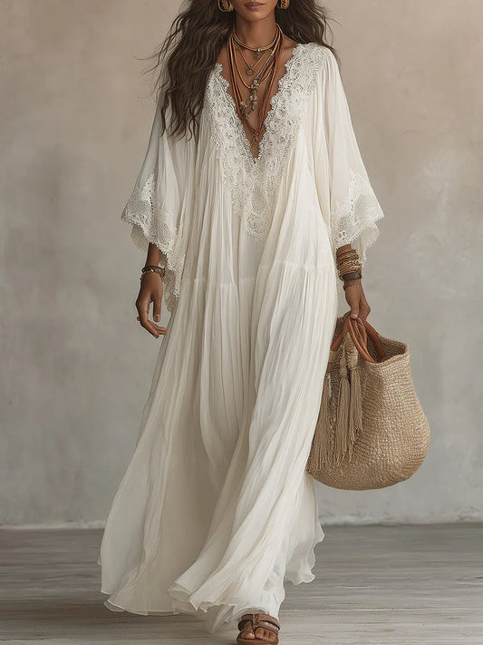 Velora | Vestido largo de gasa color marfil con mangas de murciélago y encaje blanco