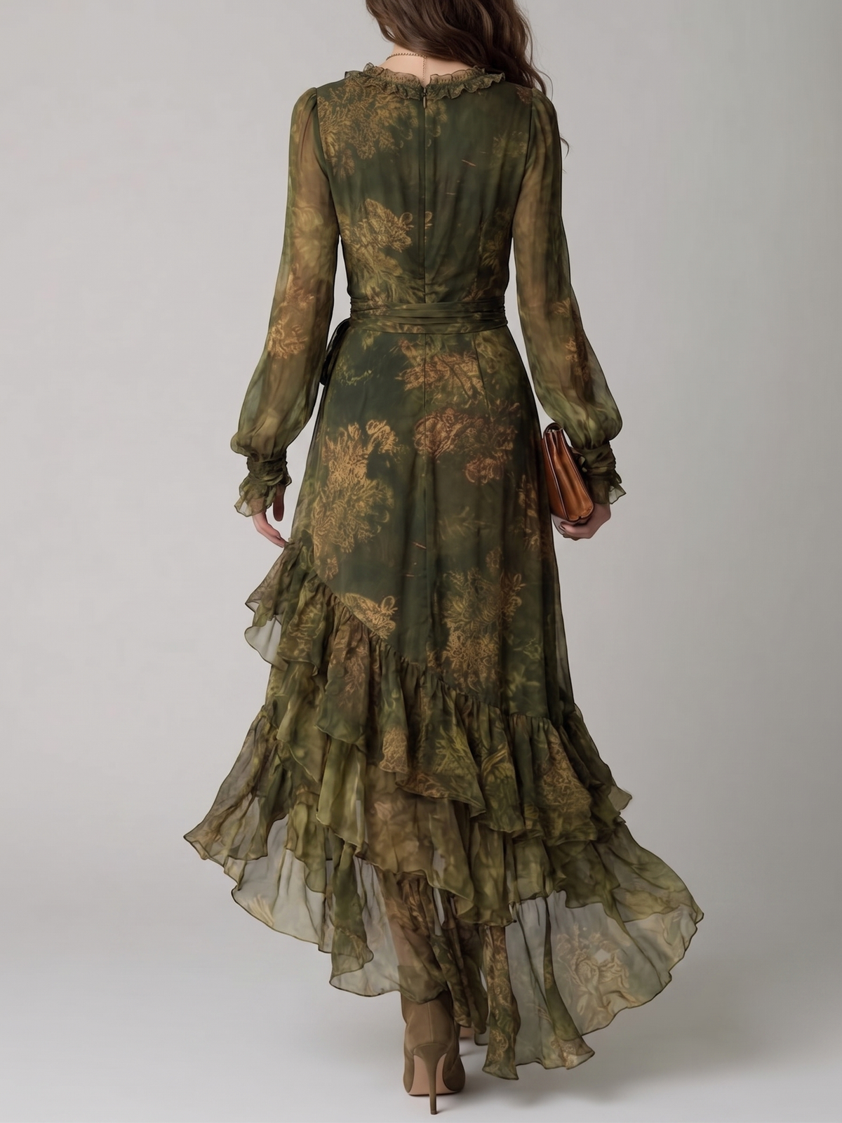 Vestido largo de gasa con volantes florales