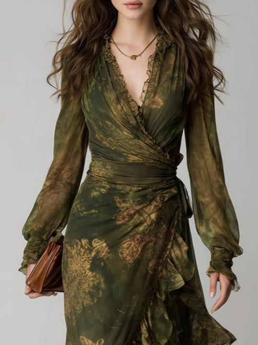 Vestido largo de gasa con volantes florales
