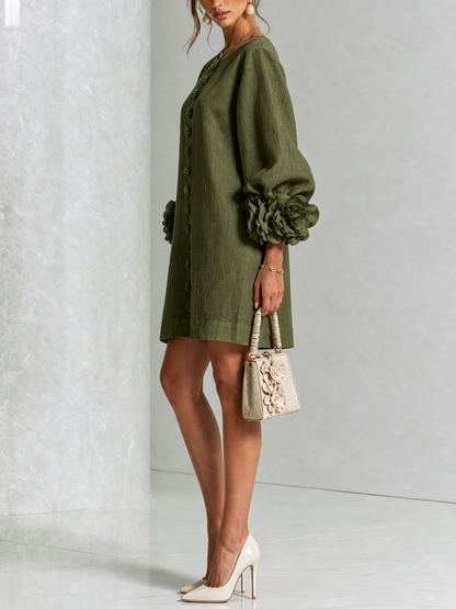Vestido corto con puños abotonados y estampado floral