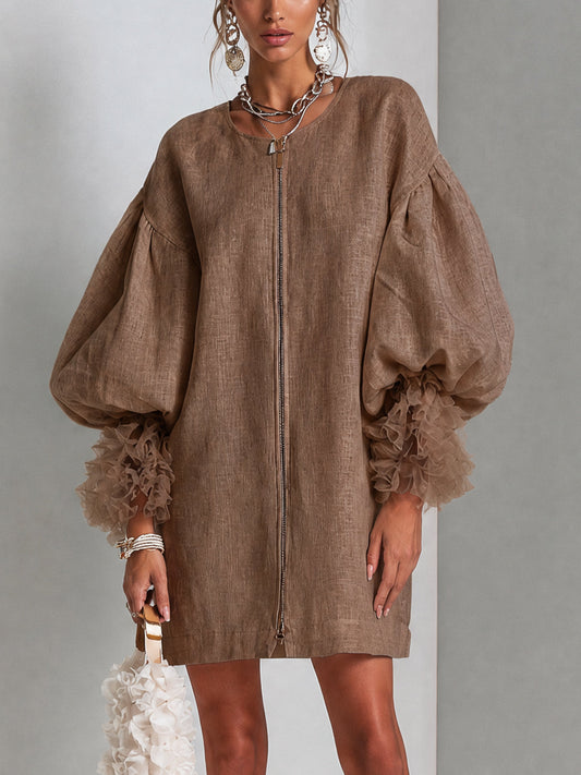 Vestido mini abullonado con cremallera frontal