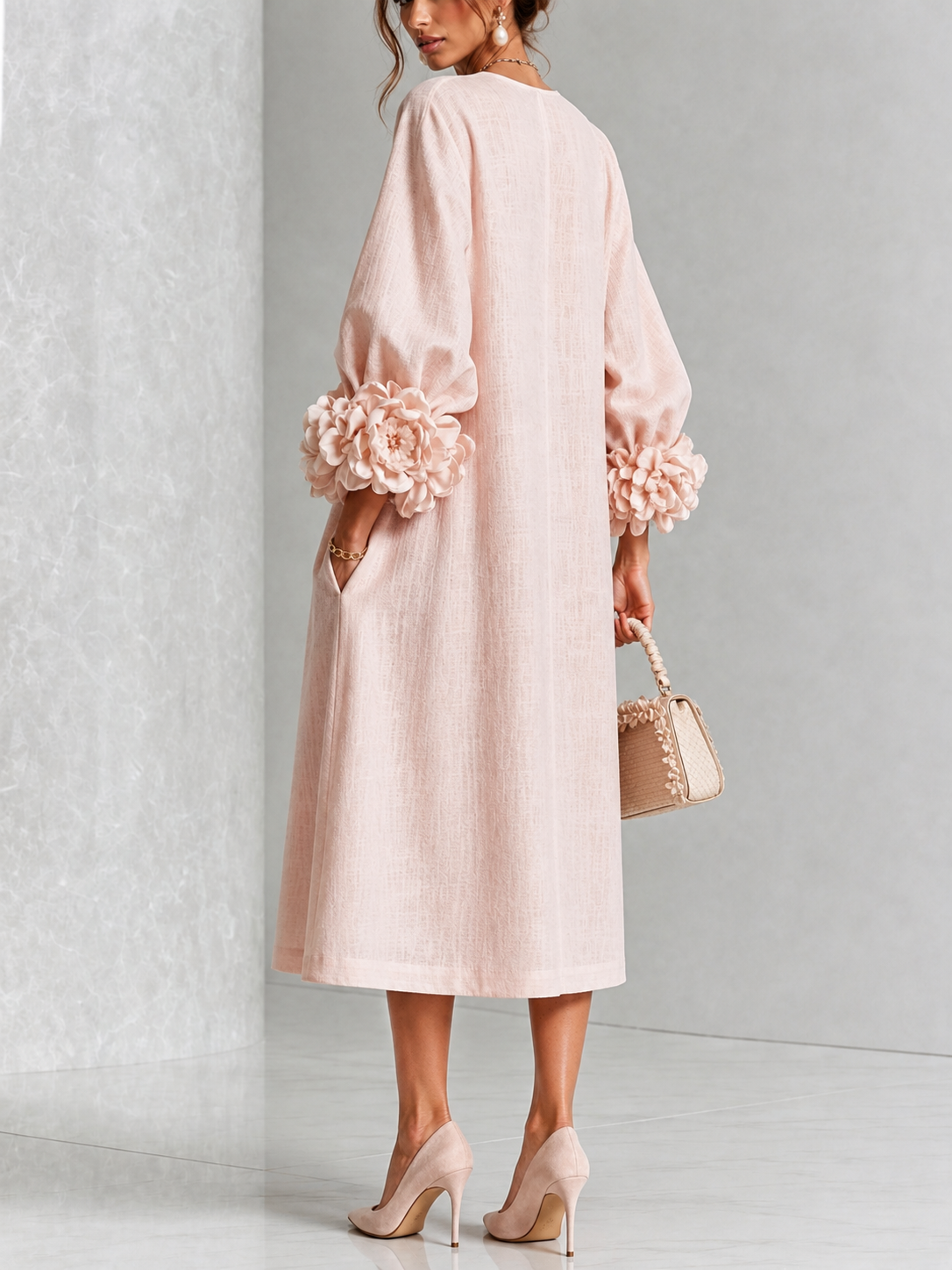 Vestido midi floral con puños abotonados