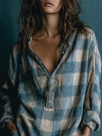 Vestido mini de manga larga con cuello henley y estampado a cuadros sueltos azul y blanco