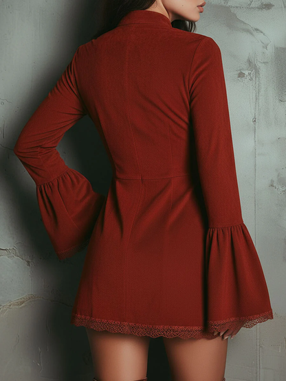Vestido mini vintage rojo óxido con mangas acampanadas bordadas y encaje de ante sintético