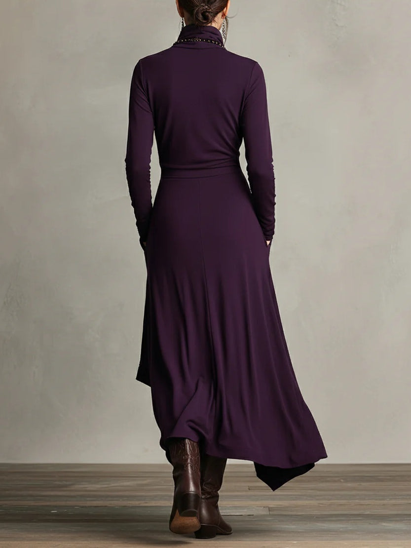 Vestido maxi plisado asimétrico de cuello alto morado