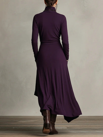 Vestido maxi plisado asimétrico de cuello alto morado