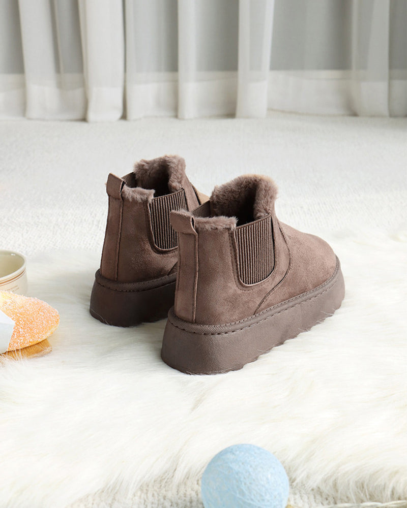 Botas de nieve de color uniforme con suela gruesa y robusta – calor, tracción y estilo en la nieve