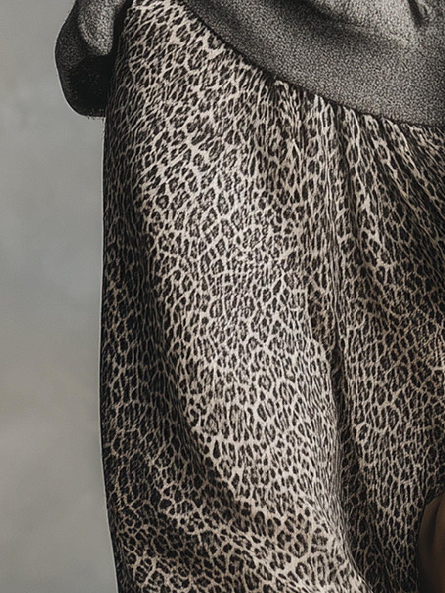 Falda línea A elegante y versátil con estampado de leopardo gris