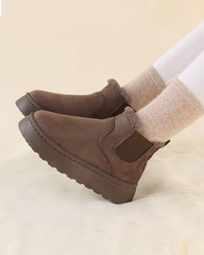 Botas de nieve de color uniforme con suela gruesa y robusta – calor, tracción y estilo en la nieve