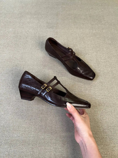 Zapato Ravenna — Pulsera en T con Hebillas y Tacón Bajo