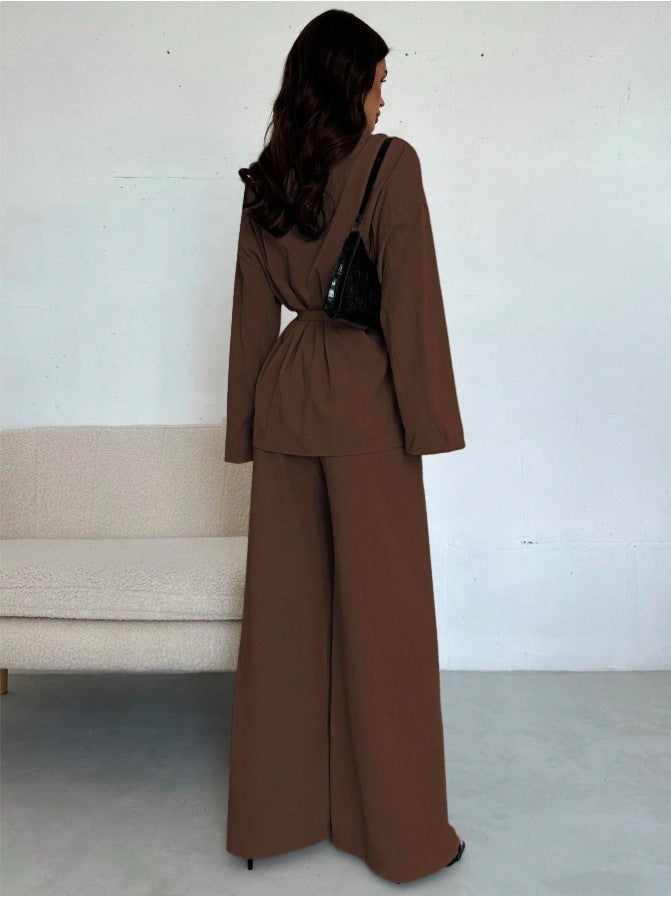 Conjunto de Dos Piezas: Chaqueta Cruzada con Cinturón y Pantalones de Pierna Ancha