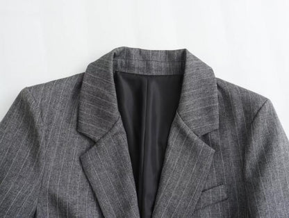 Blazer Rayas Diplomáticas Gris con Solapa Clásica