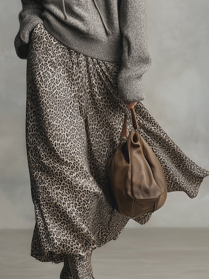 Falda línea A elegante y versátil con estampado de leopardo gris