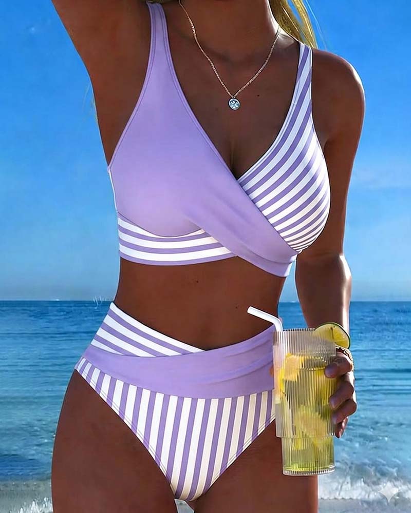 Bikini con tiras cruzadas – estampado