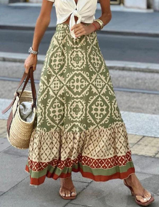 Falda larga estilo bohemio con estampado tribal barroco en negro