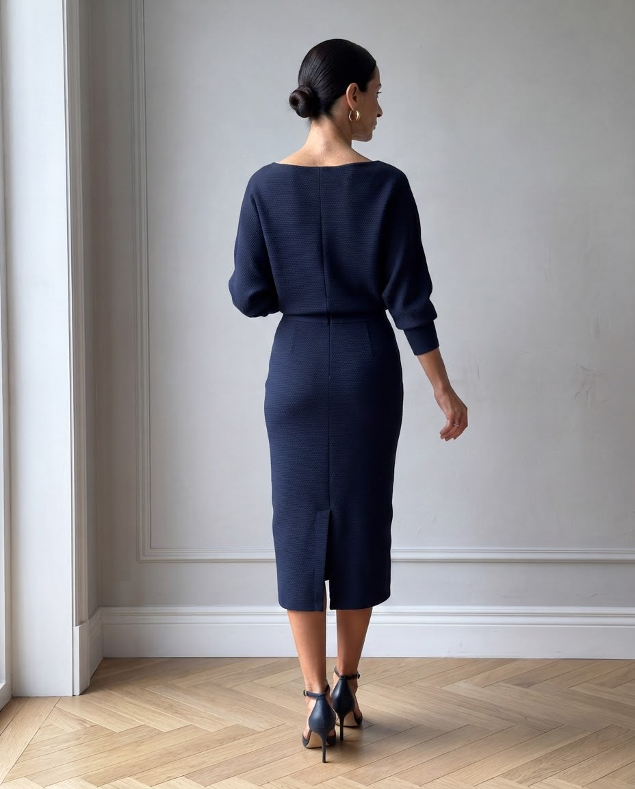 Conjunto de punto de canalé: Top de manga murciélago y Falda midi