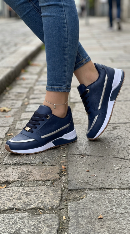 Zapatillas cómodas con perfil metalizado
